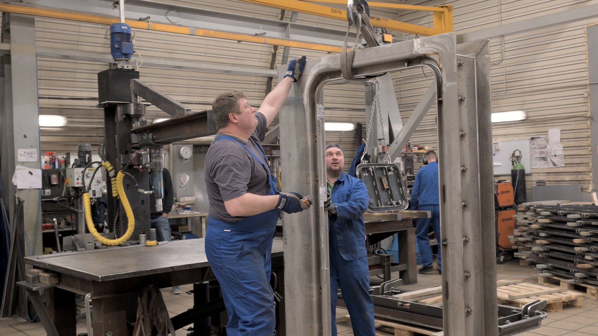 Ansatt i arbeid ved Libras produksjonsanlegg i Saldus i Latvia